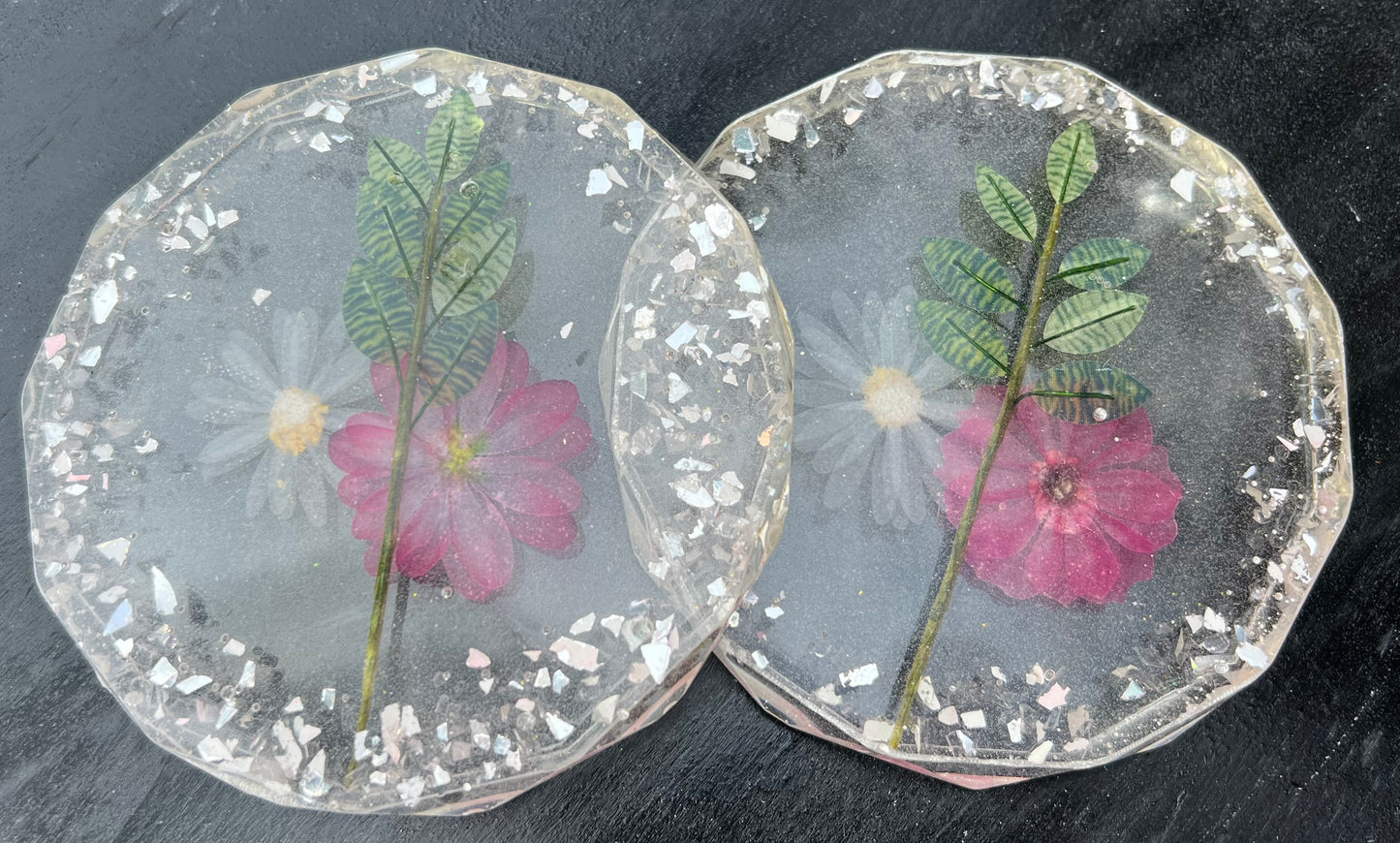 Pink & White Flowers With Green Leaves In Clear Coasters Set